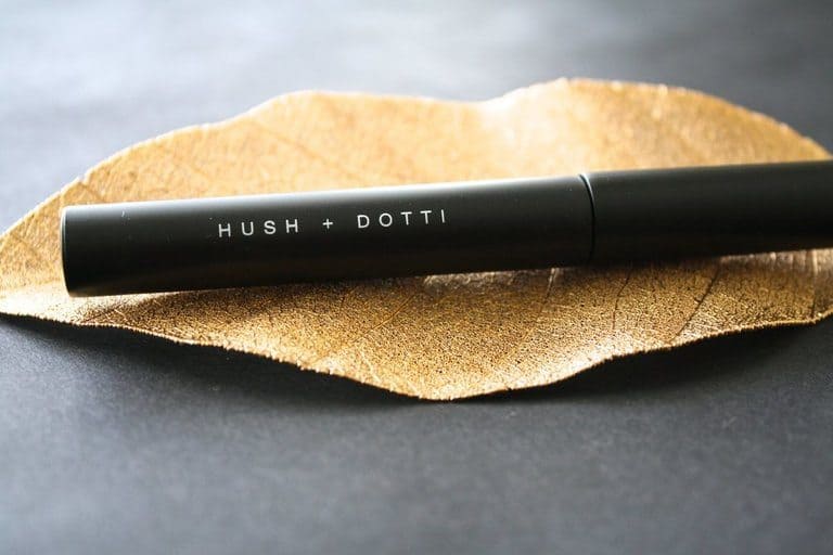 Hush + Dotti Organic Liquid Eyeliner Review Organic Eyeliner